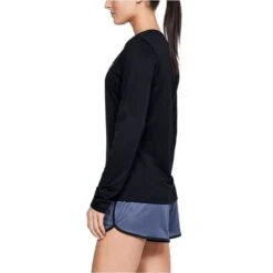 UNDER ARMOUR Women's UA Tech Crew Long Sleeve 12 UNDER ARMOUR Women's UA Tech Crew Long Sleeve -Women Activewear 2074994 001 alt3