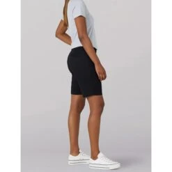 LEE Women's Regular Fit 9" Chino Bermuda 8 LEE Women's Regular Fit 9" Chino Bermuda -Women Activewear 2079183 001 alt2