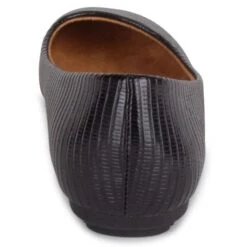 WANTED Women's Margo Croc Flats -Women Activewear 2083657 001 alt3