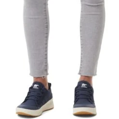 SOREL Women's Out N About III Low Canvas Sneaker 17 SOREL Women's Out N About III Low Canvas Sneaker -Women Activewear 2085929 001 alt7